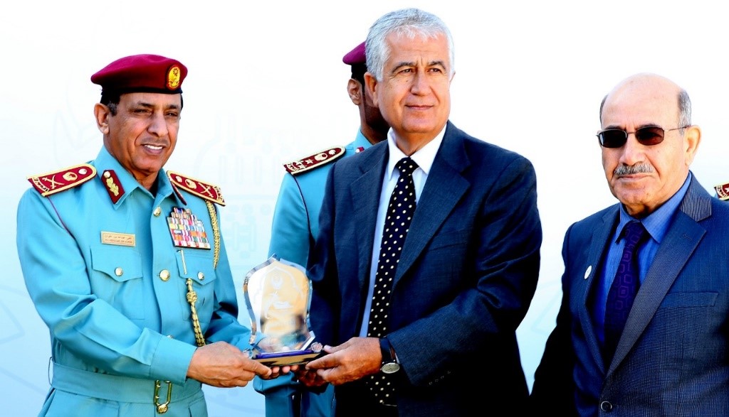 القيادة العامة لشرطة رأس الخيمة تكرم مركز رأس الخيمة للإحصاء والدراسات