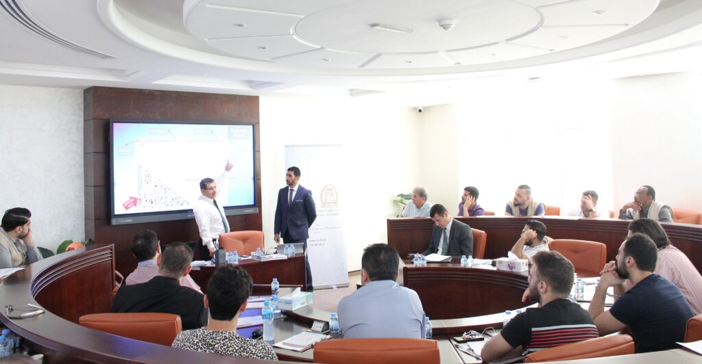 مركز رأس الخيمة للإحصاء والدراسات يعقد ورشة تدريبية حول مسح تحديث إطار الأسر